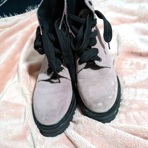 Verbenas Women's combat boots